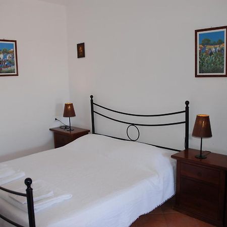 Case Vacanze La Cernia Bruna Isola di Ustica Exterior foto