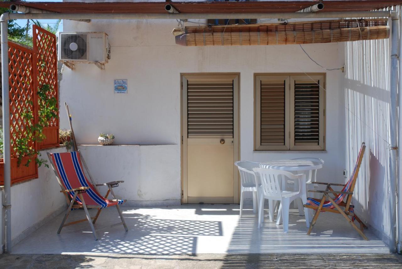 Case Vacanze La Cernia Bruna Isola di Ustica Exterior foto